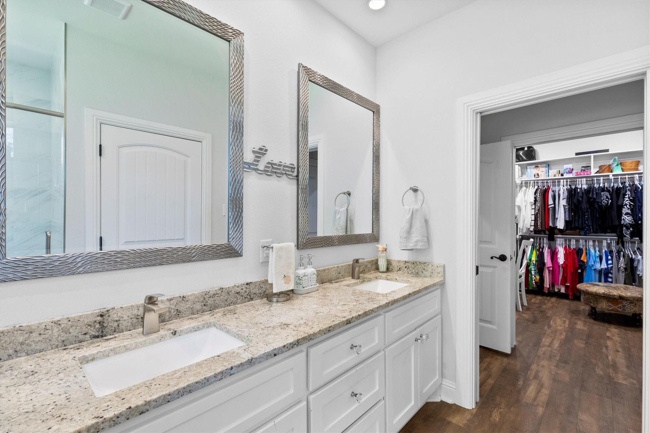 22828 Babes Landing Lindale TX 75771