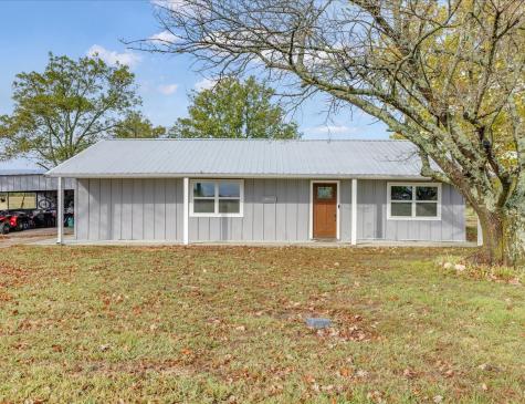 100 Farm Road 1498 Paris TX 75462