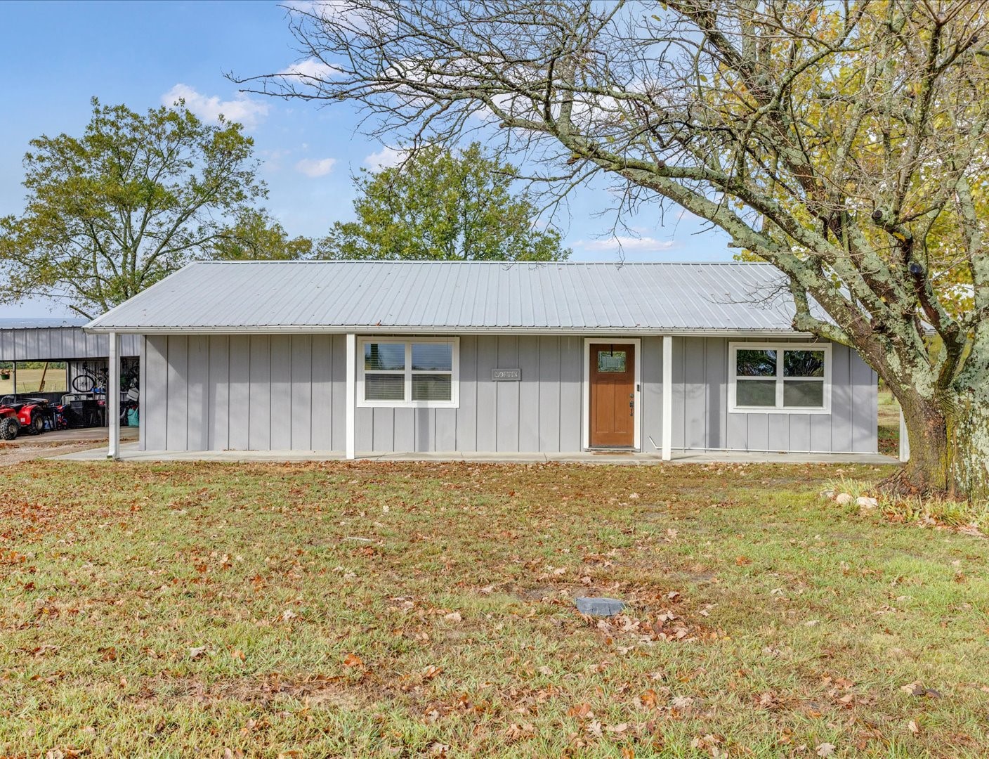100 Farm Road 1498 Paris TX 75462