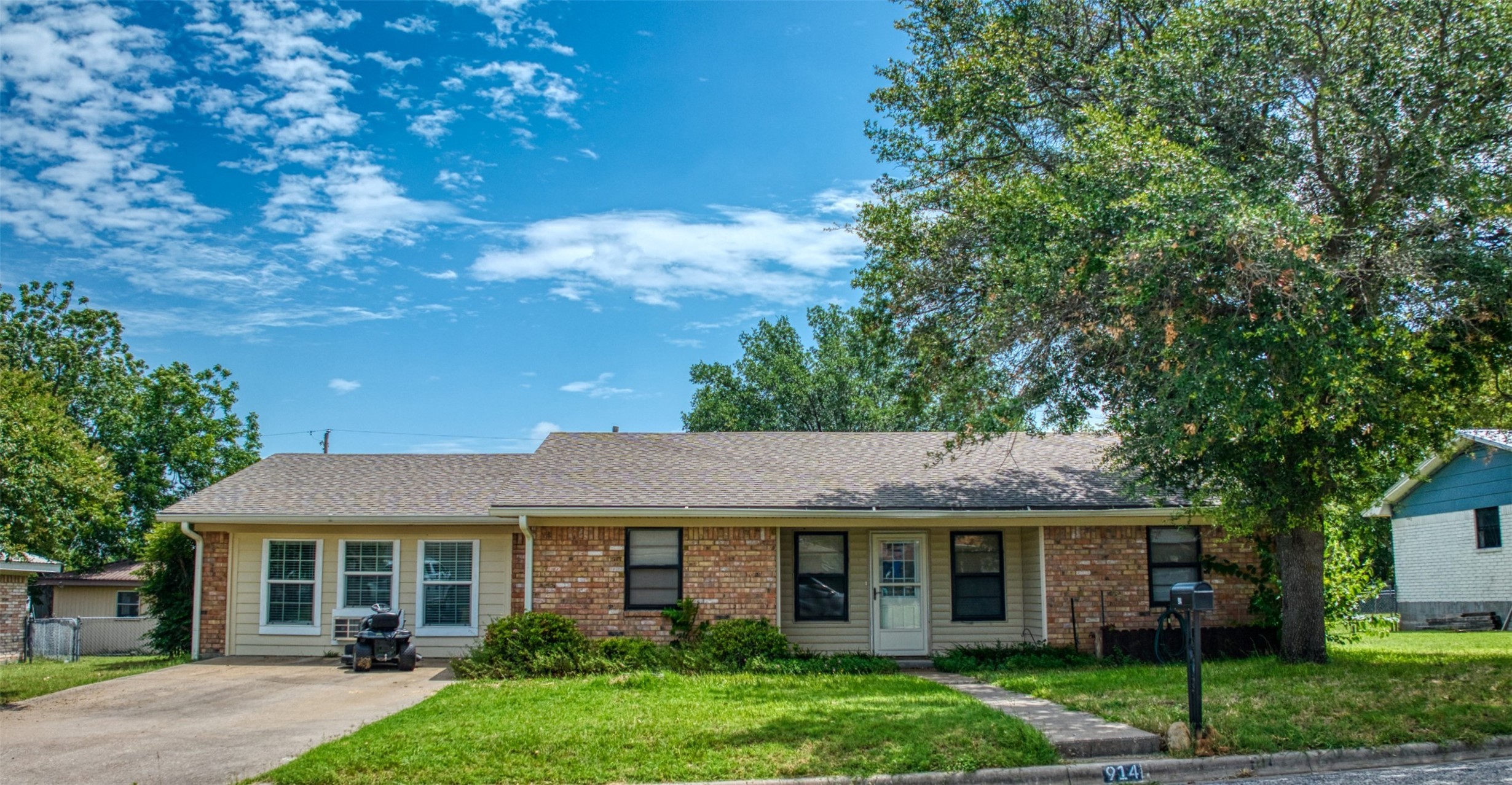 914 S Avenue N Clifton TX 76634