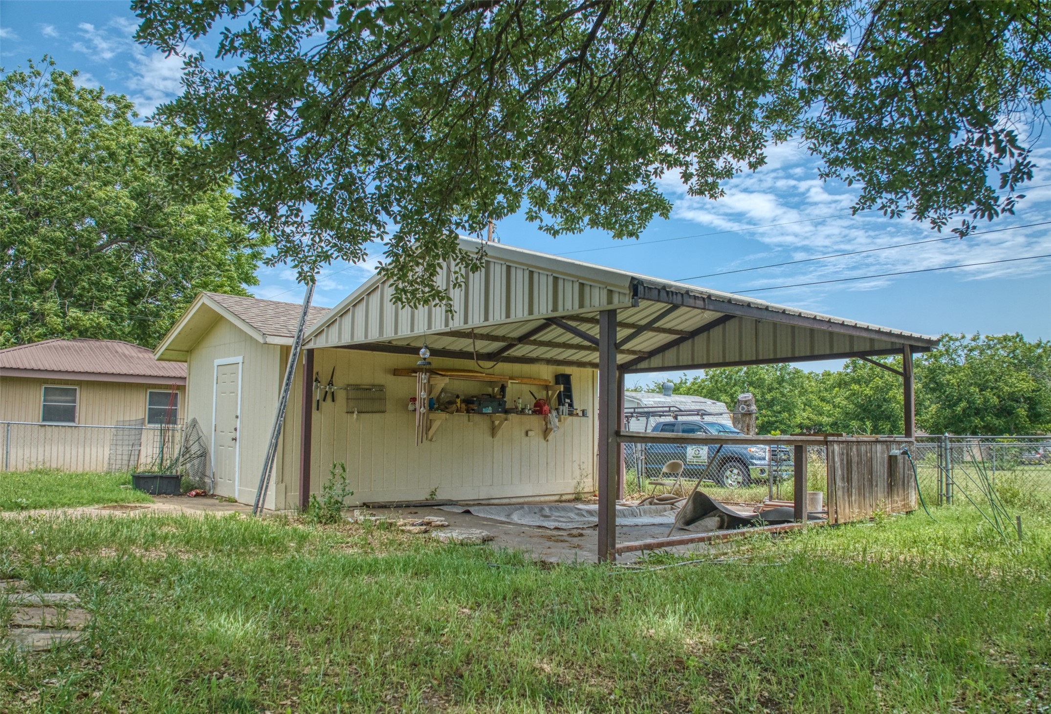 914 S Avenue N Clifton TX 76634