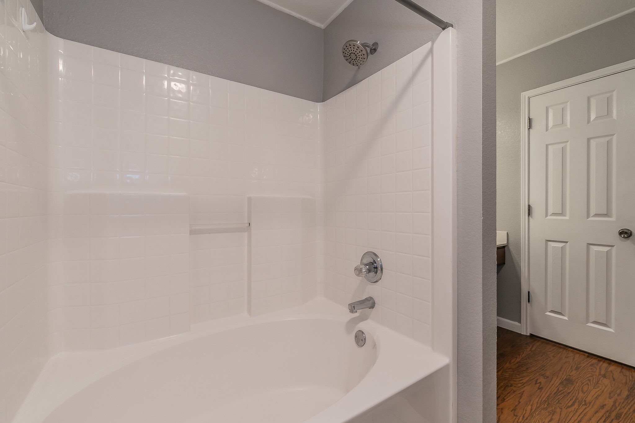 1013 Darren Drive Burleson TX 76028