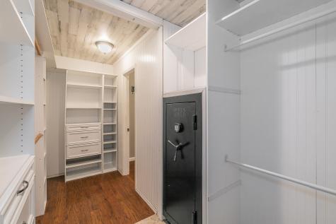 1013 Darren Drive Burleson TX 76028