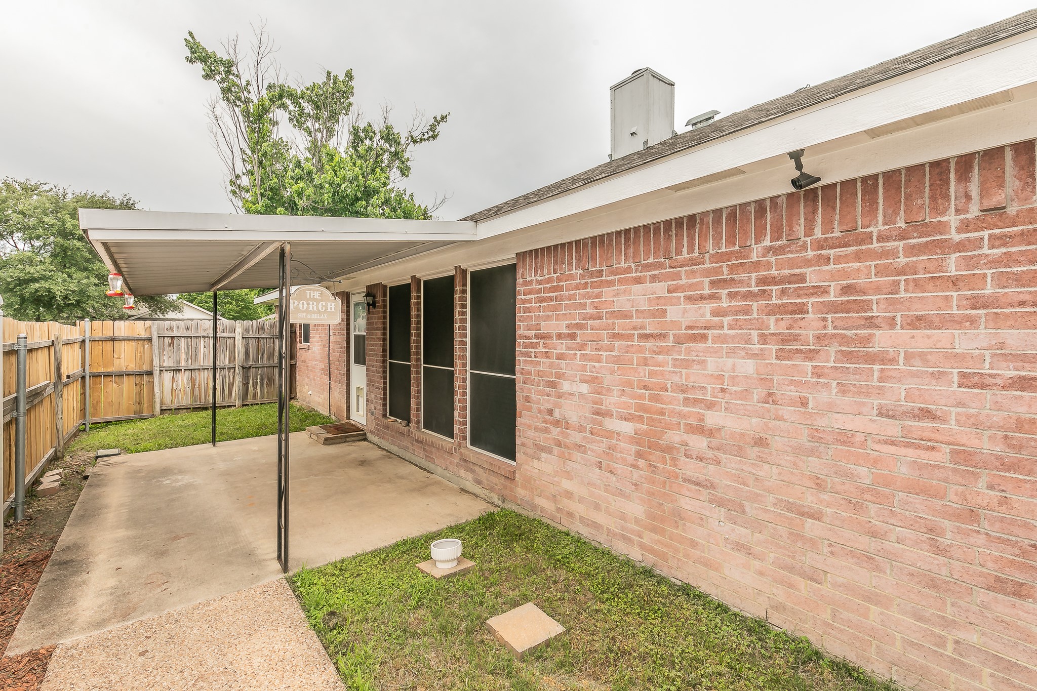 1013 Darren Drive Burleson TX 76028