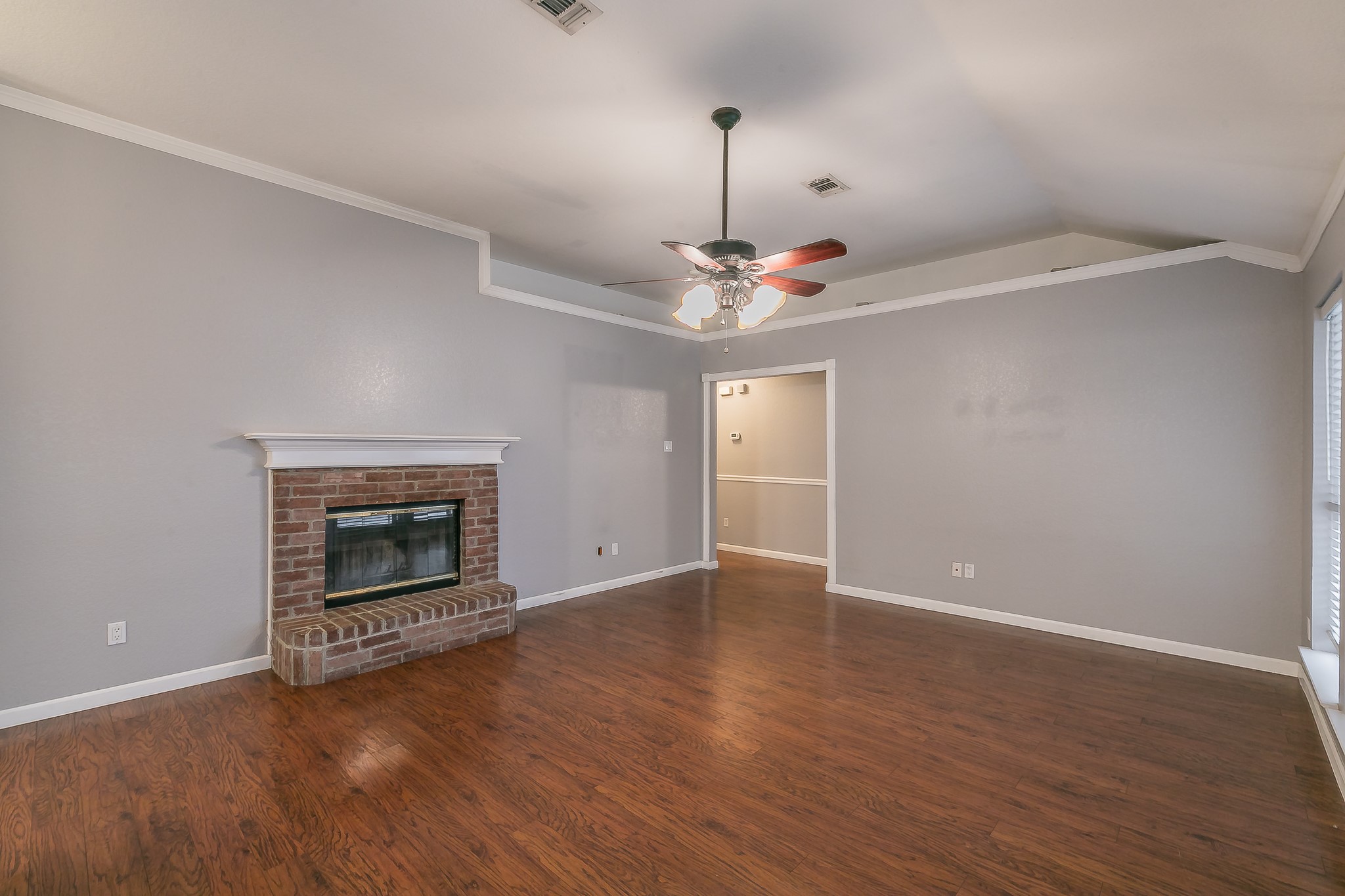 1013 Darren Drive Burleson TX 76028