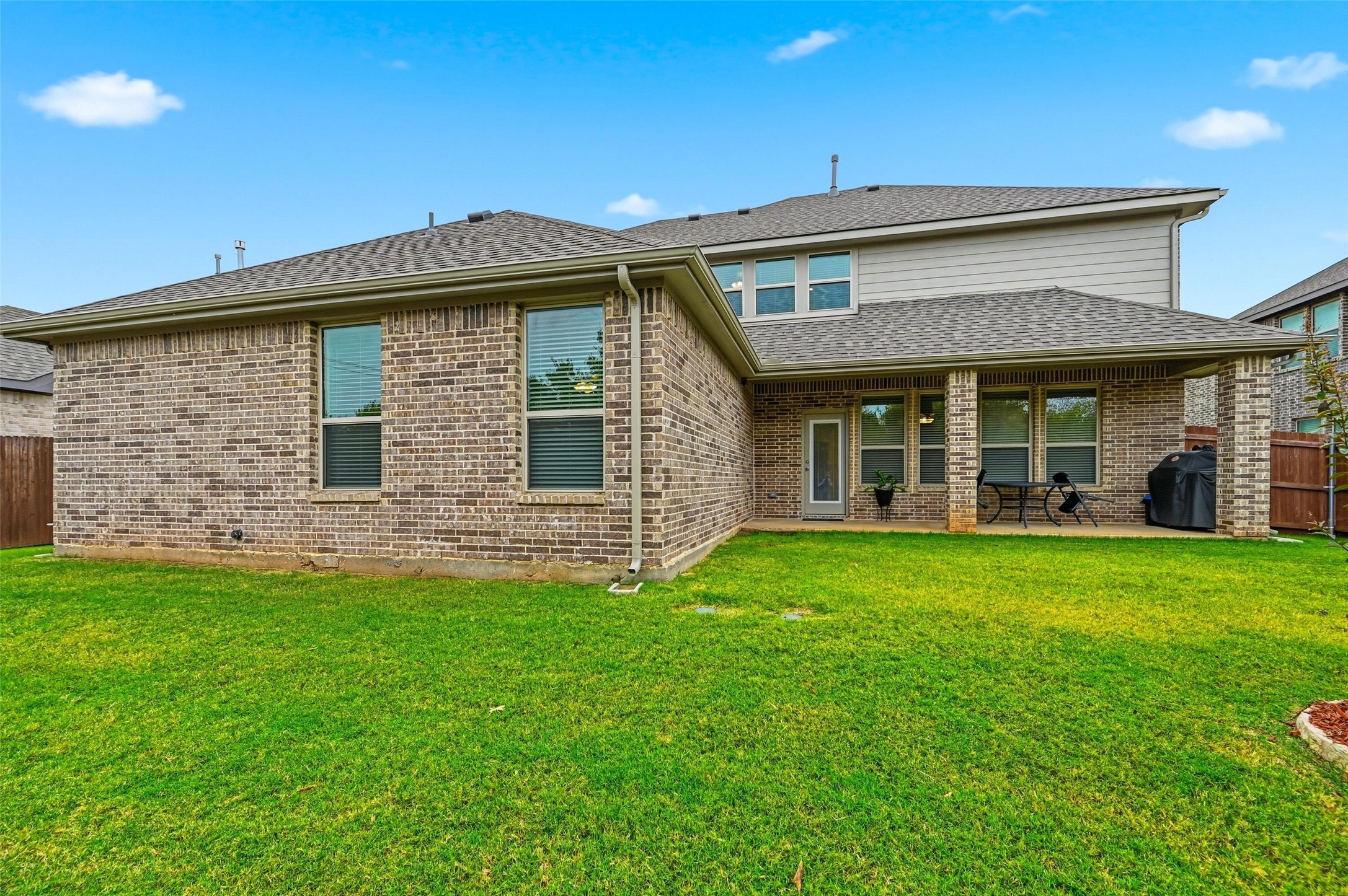 813 Comal Drive Mansfield TX 76063