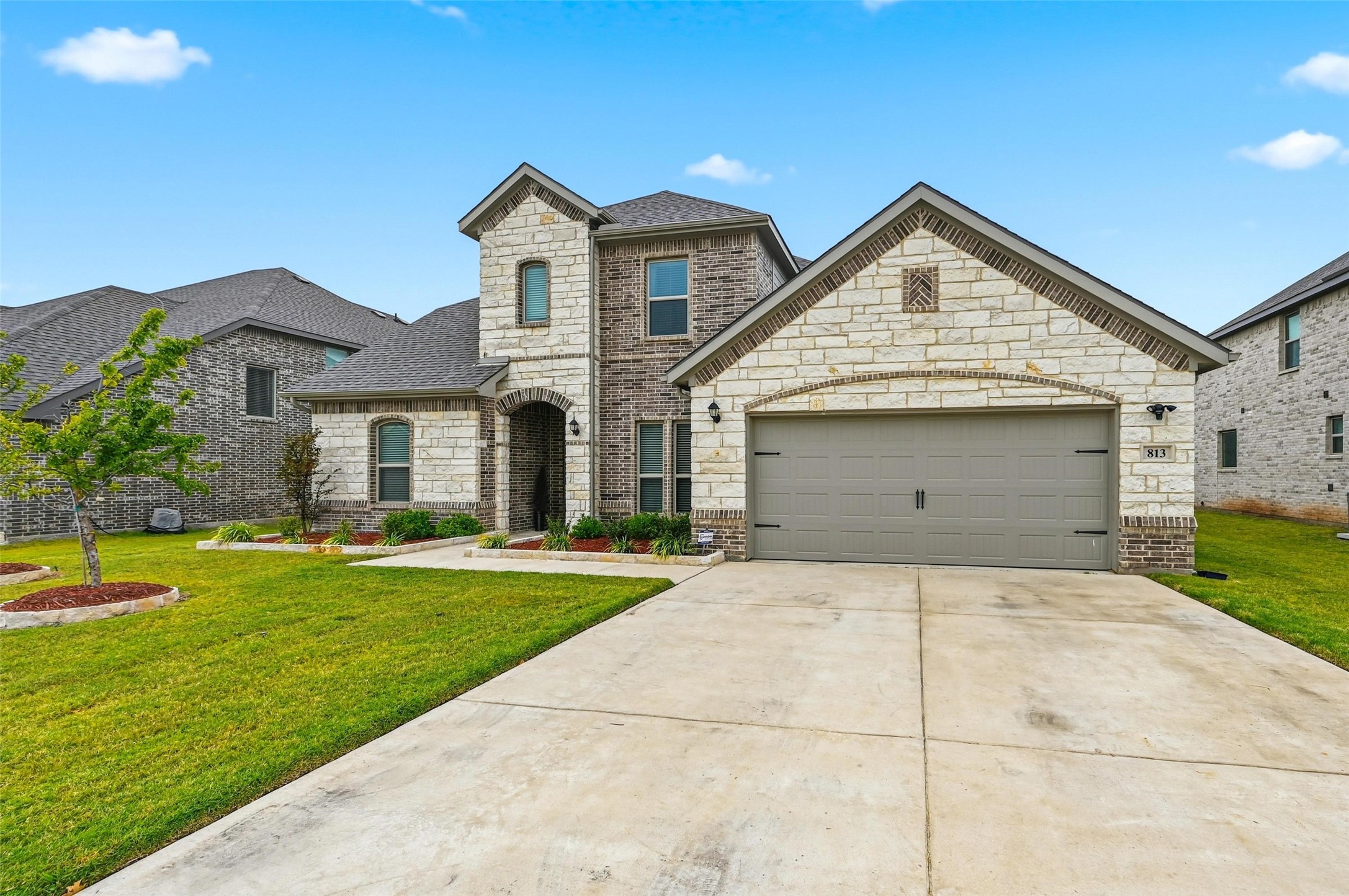 813 Comal Drive Mansfield TX 76063