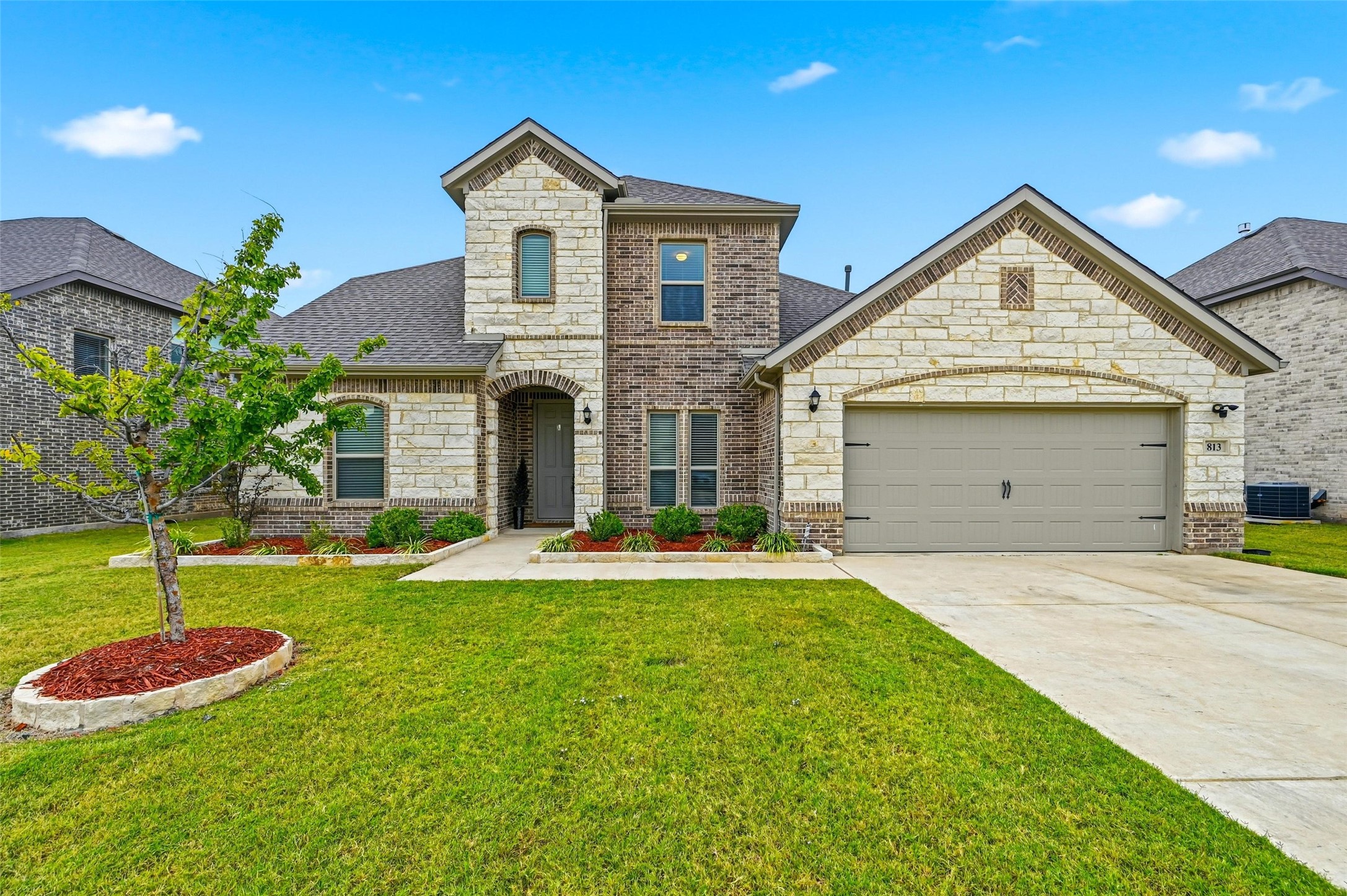 813 Comal Drive Mansfield TX 76063