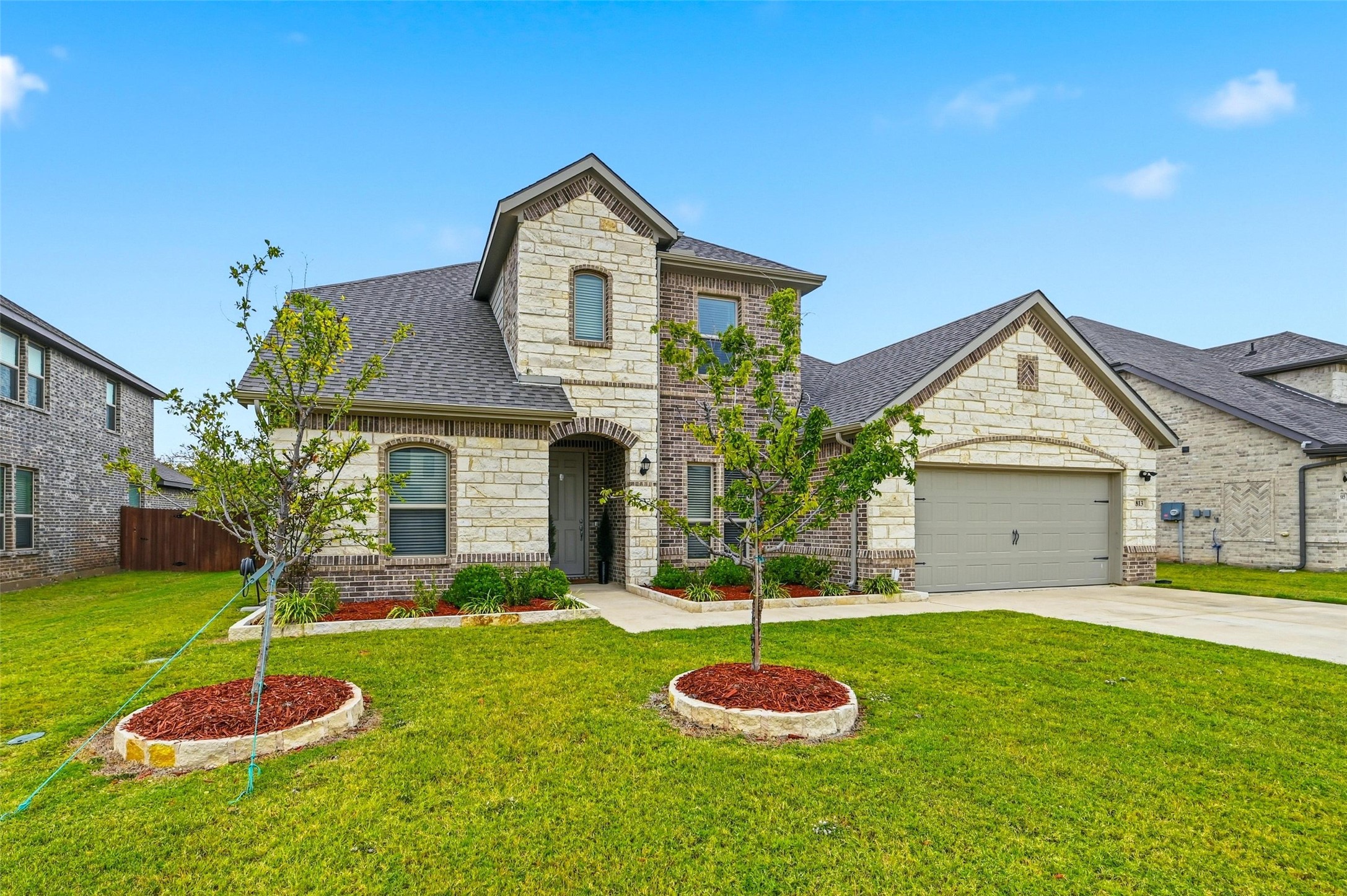 813 Comal Drive Mansfield TX 76063
