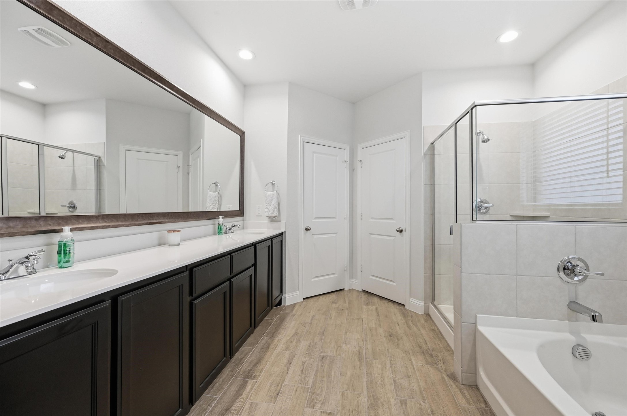 813 Comal Drive Mansfield TX 76063