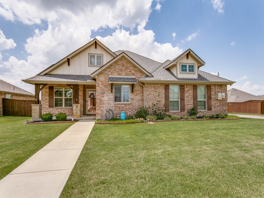 3912 Kensington Drive Sanger TX 76266