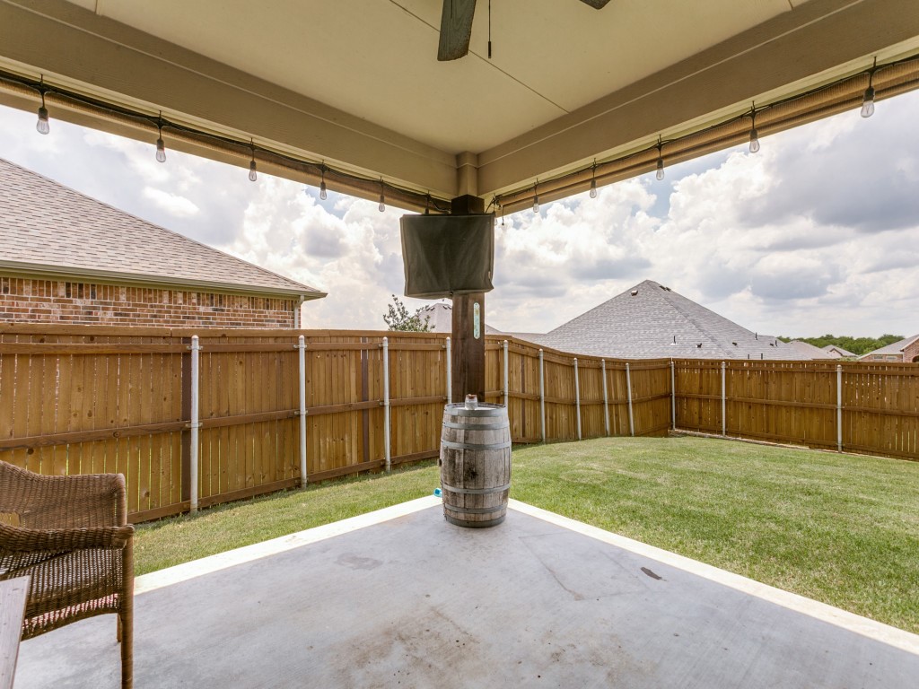 3912 Kensington Drive Sanger TX 76266