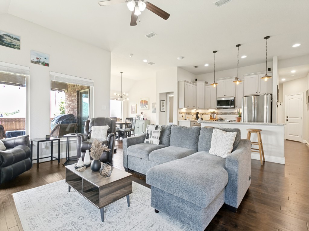3912 Kensington Drive Sanger TX 76266