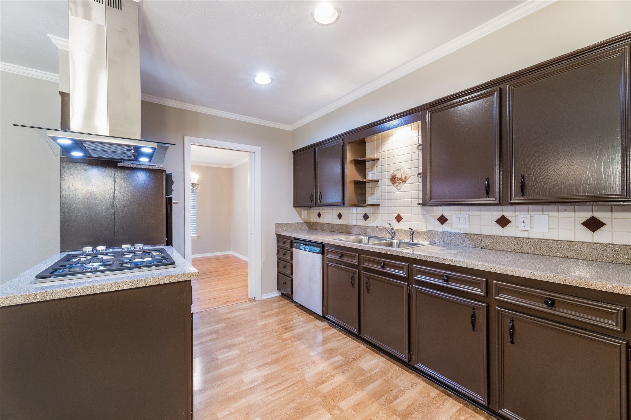 509 Nesbit Drive Garland TX 75041
