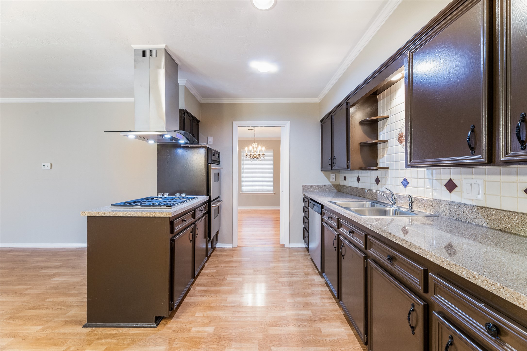 509 Nesbit Drive Garland TX 75041