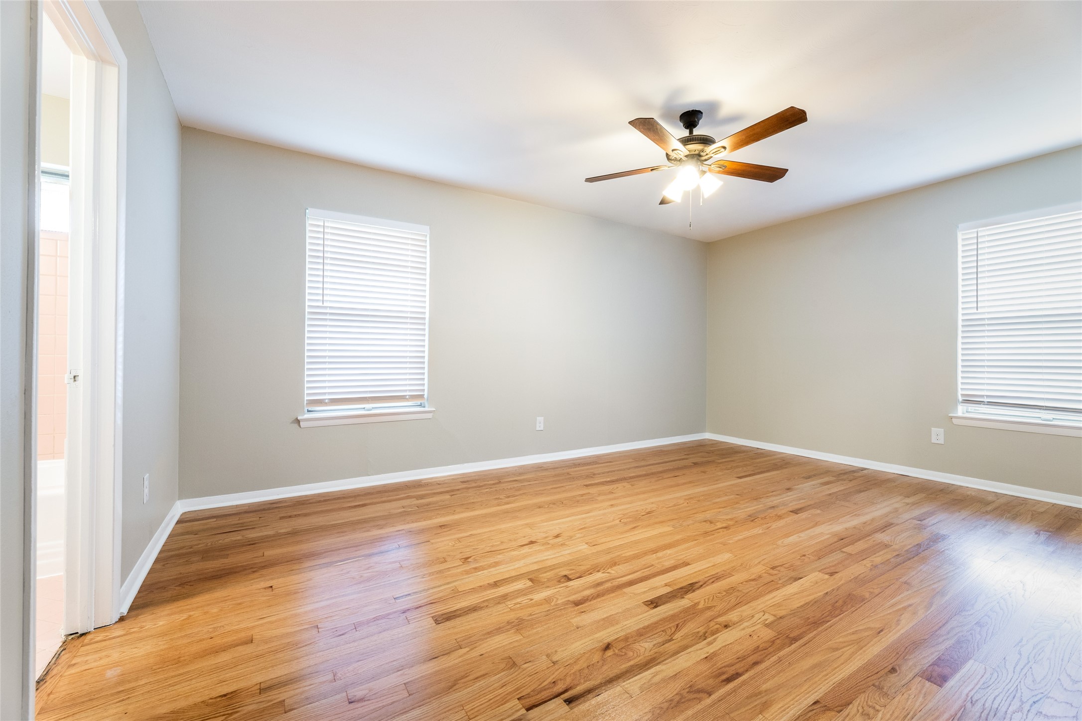 509 Nesbit Drive Garland TX 75041