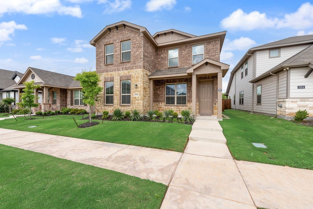 2928 Brittlebush Fort Worth TX 76108