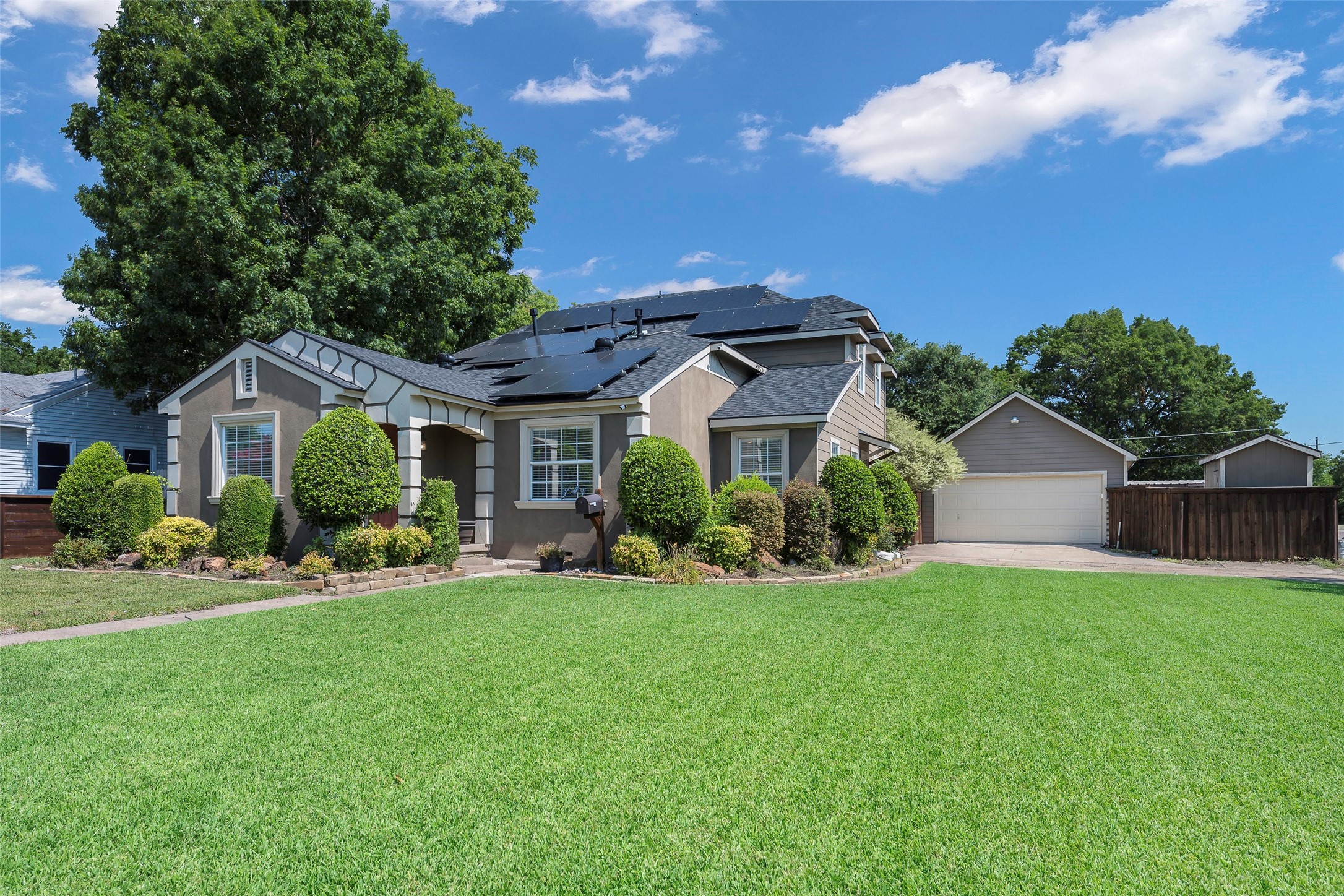 1401 James Drive Garland TX 75042