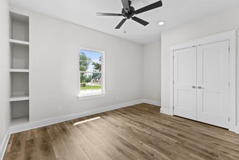 17300 Woodcrest Circle Lindale TX 75771