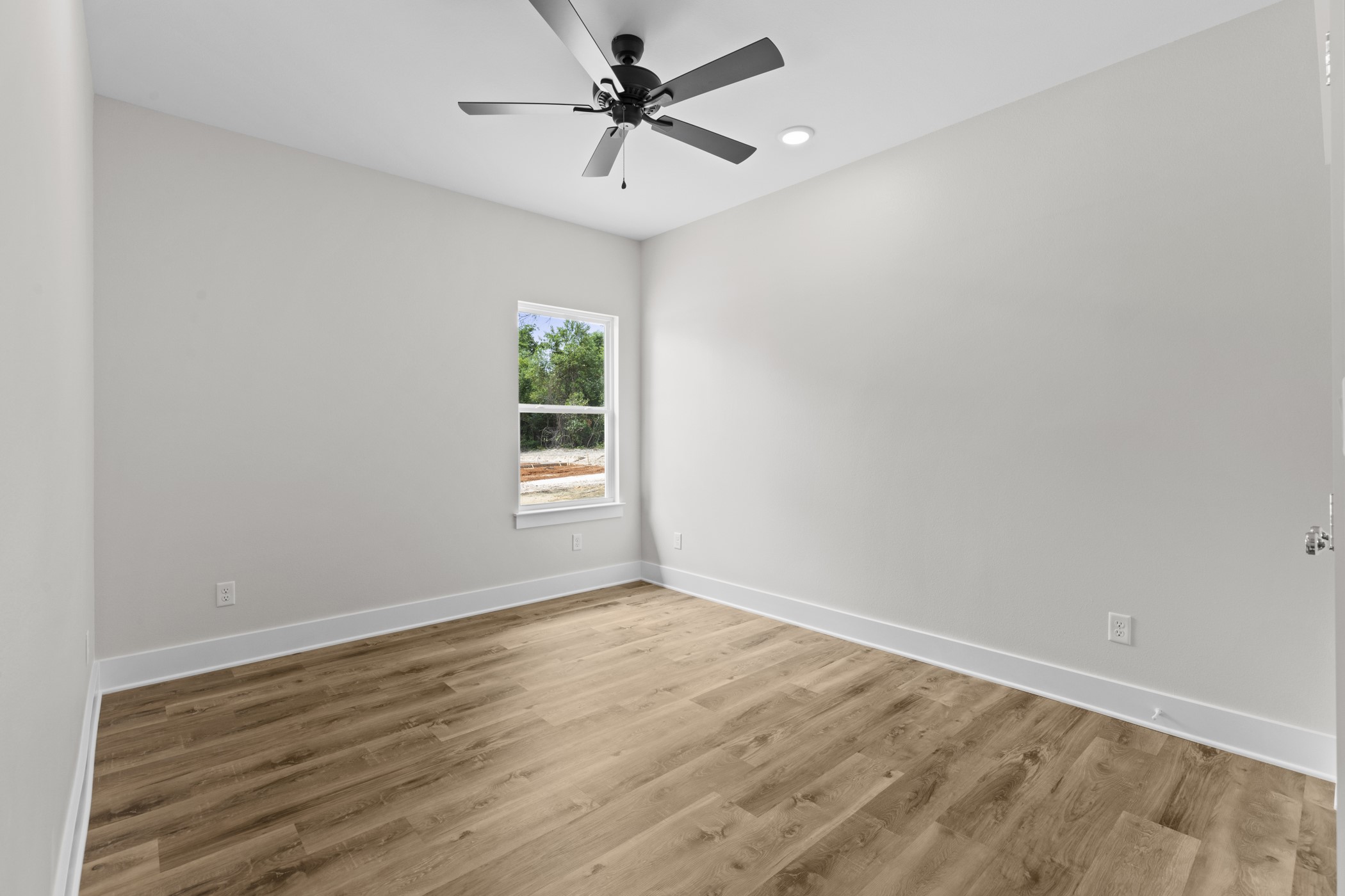 17300 Woodcrest Circle Lindale TX 75771