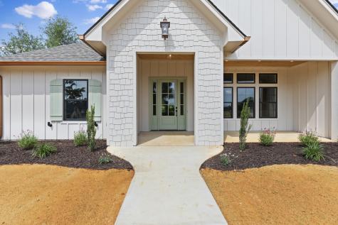 17300 Woodcrest Circle Lindale TX 75771