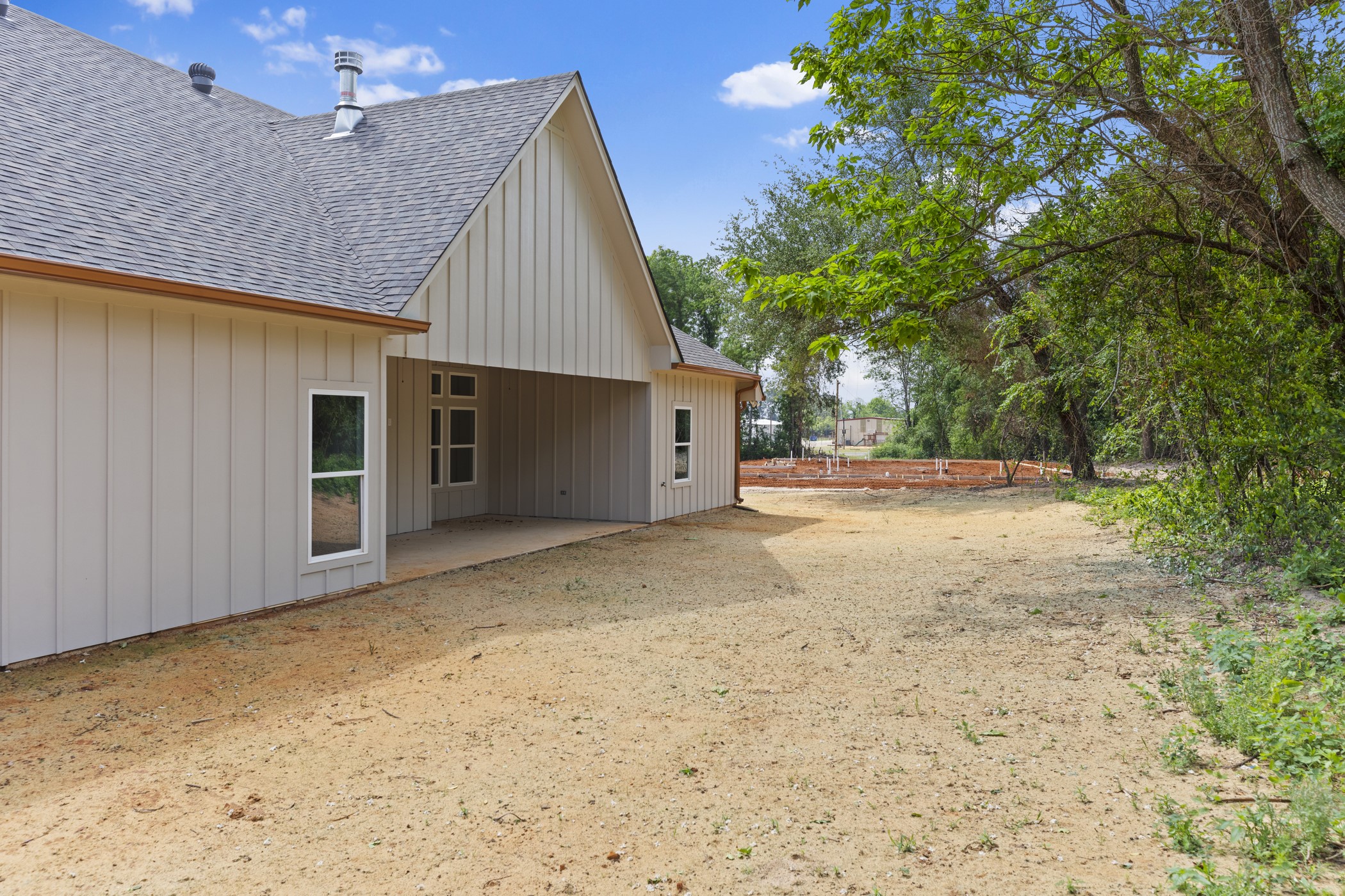 17300 Woodcrest Circle Lindale TX 75771