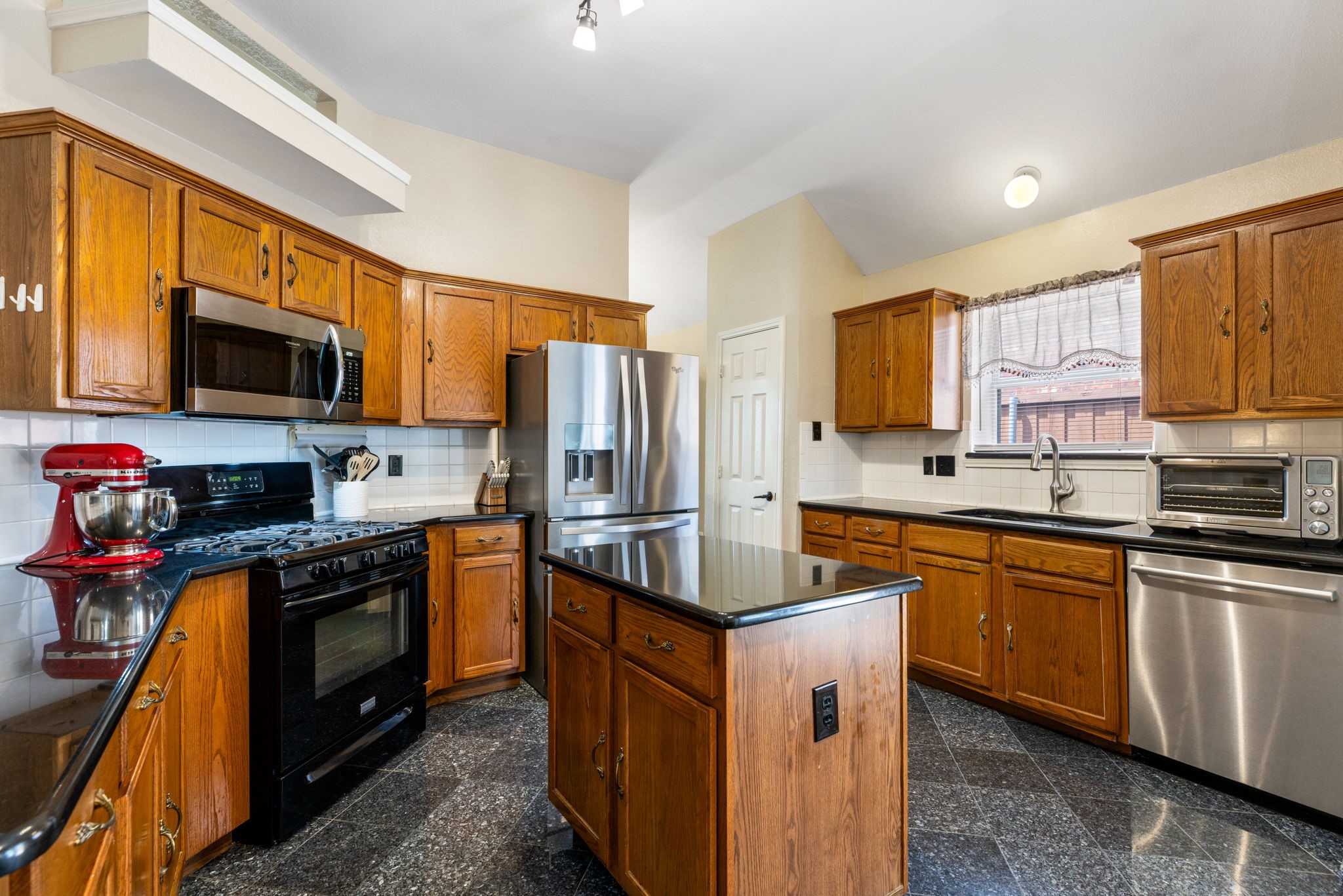 901 Rutherford Drive Mesquite TX 75149