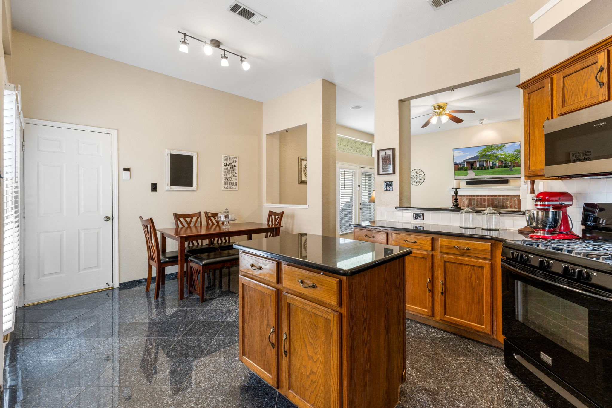 901 Rutherford Drive Mesquite TX 75149