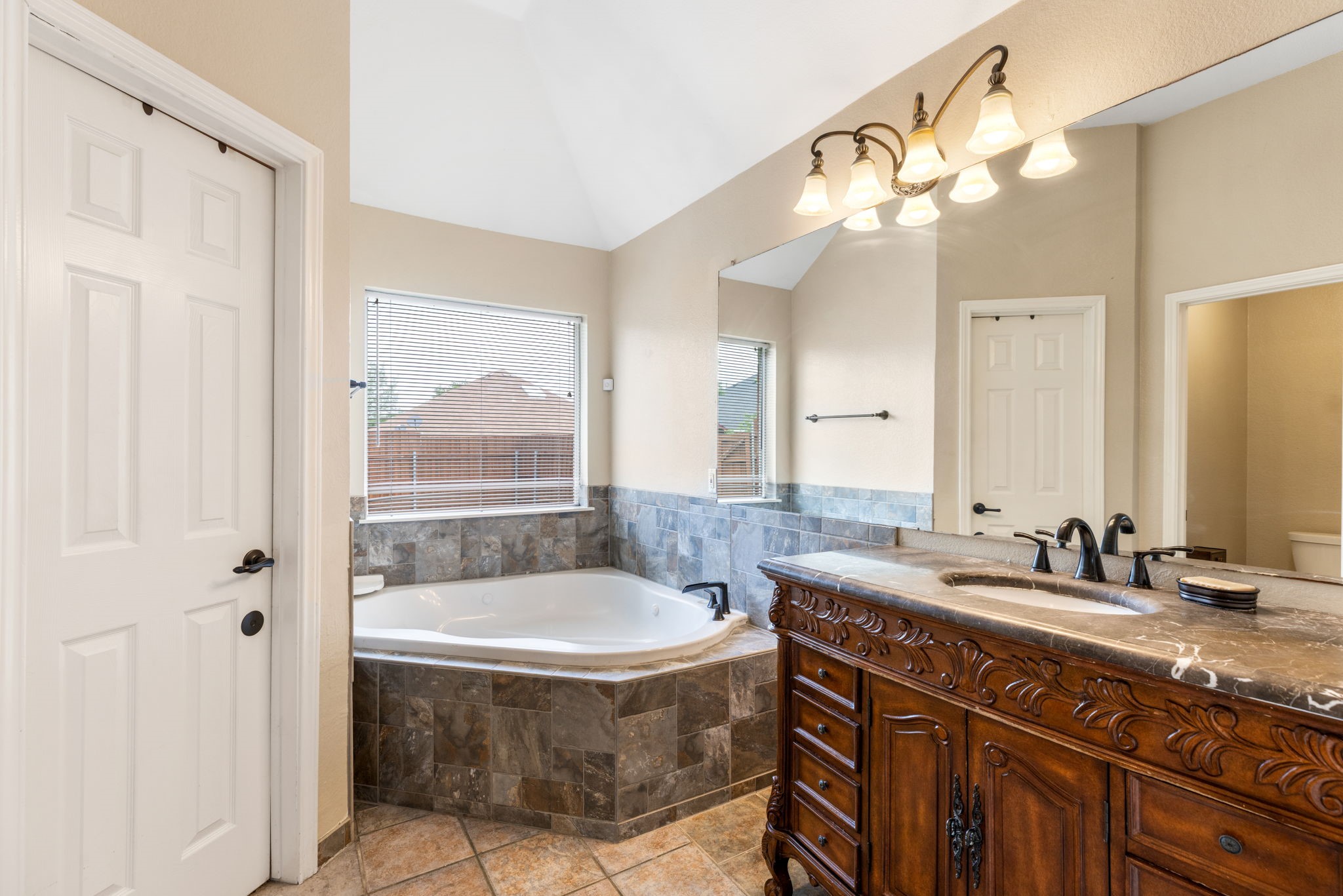 901 Rutherford Drive Mesquite TX 75149