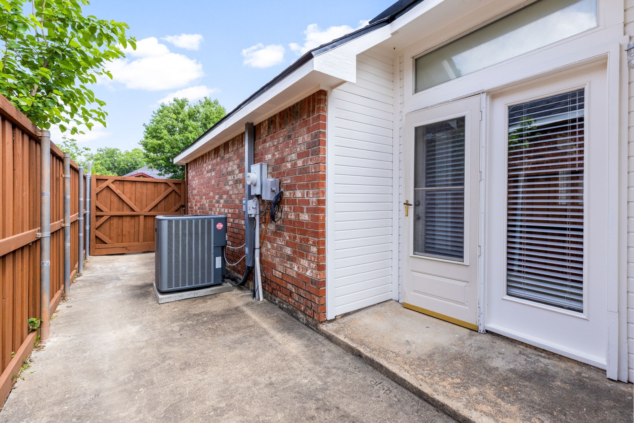 901 Rutherford Drive Mesquite TX 75149