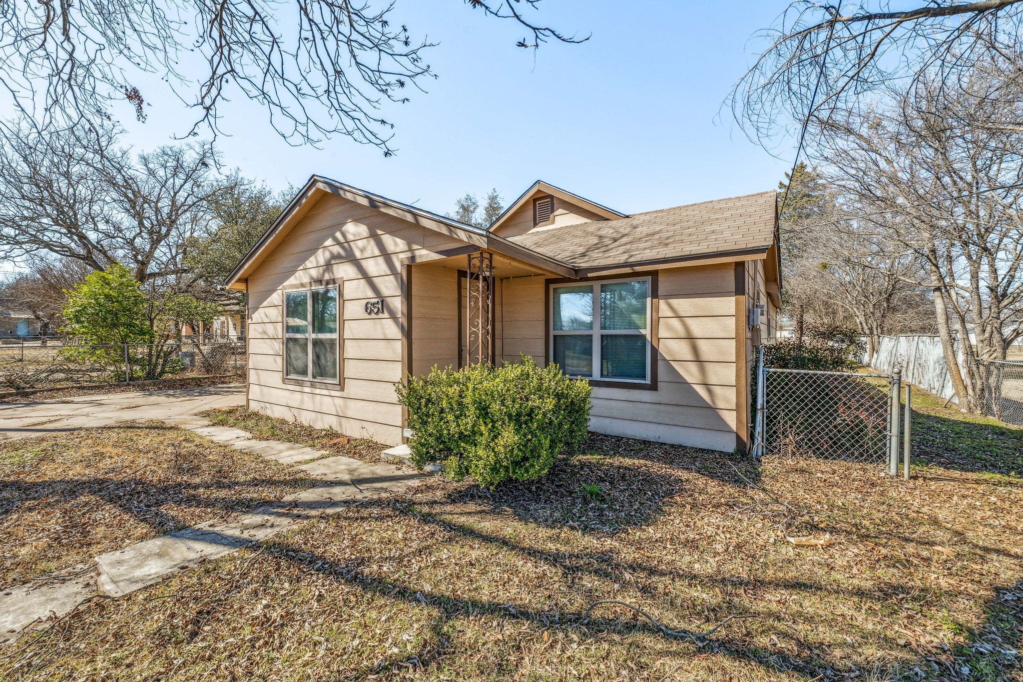 651 W Park Street Stephenville TX 76401