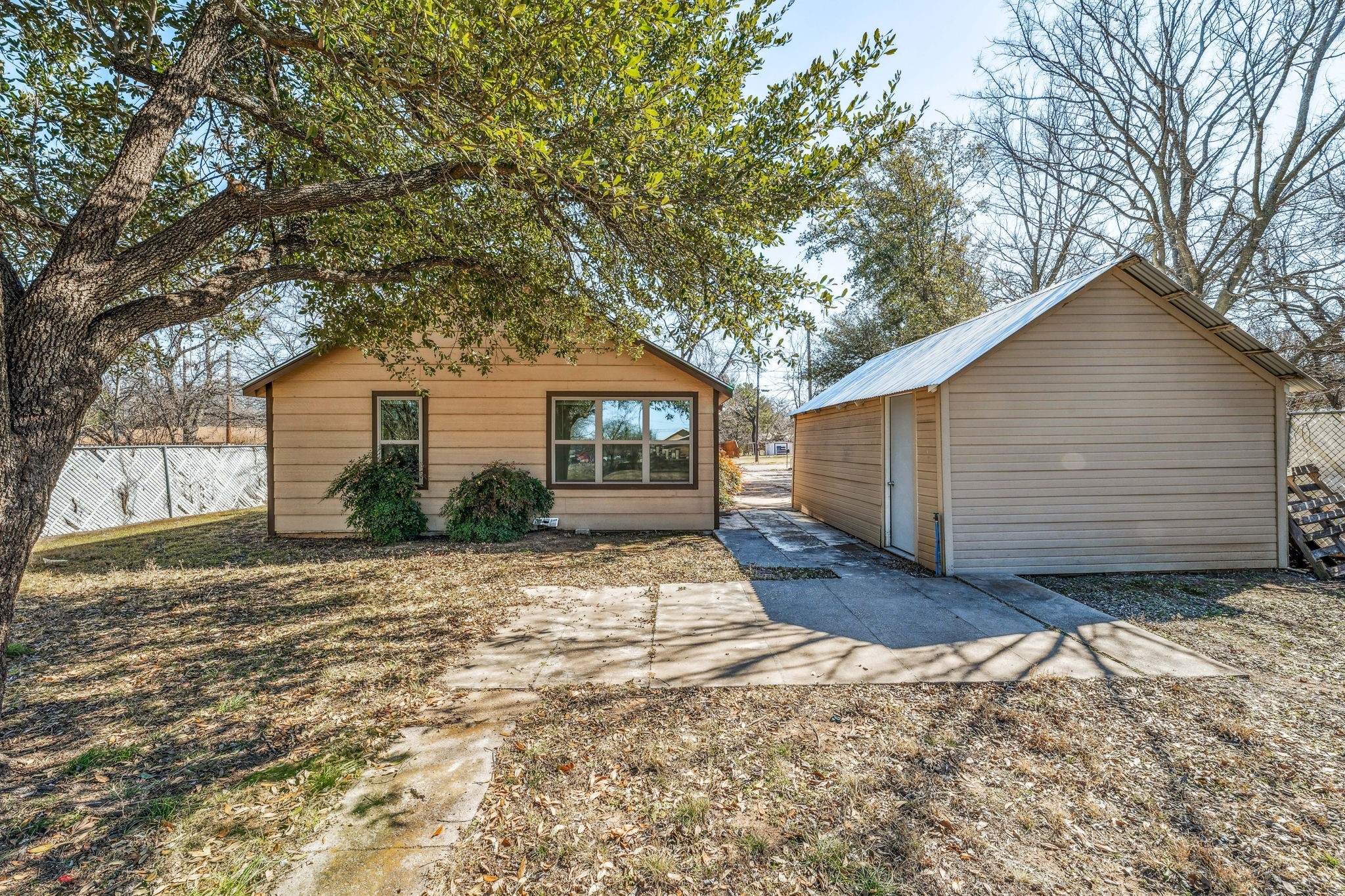 651 W Park Street Stephenville TX 76401