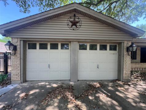 332 Belmont Street Hurst TX 76053