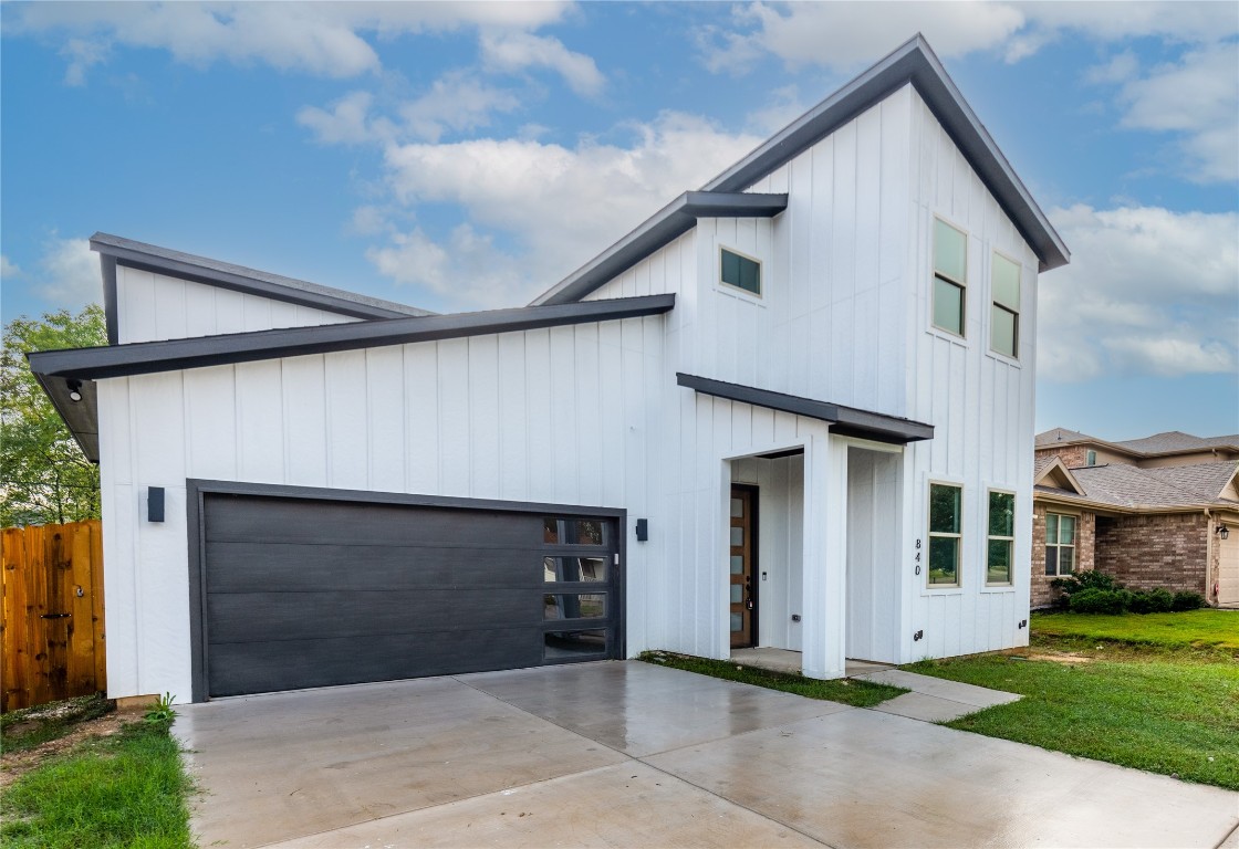 840 E Harvey Avenue Fort Worth TX 76104