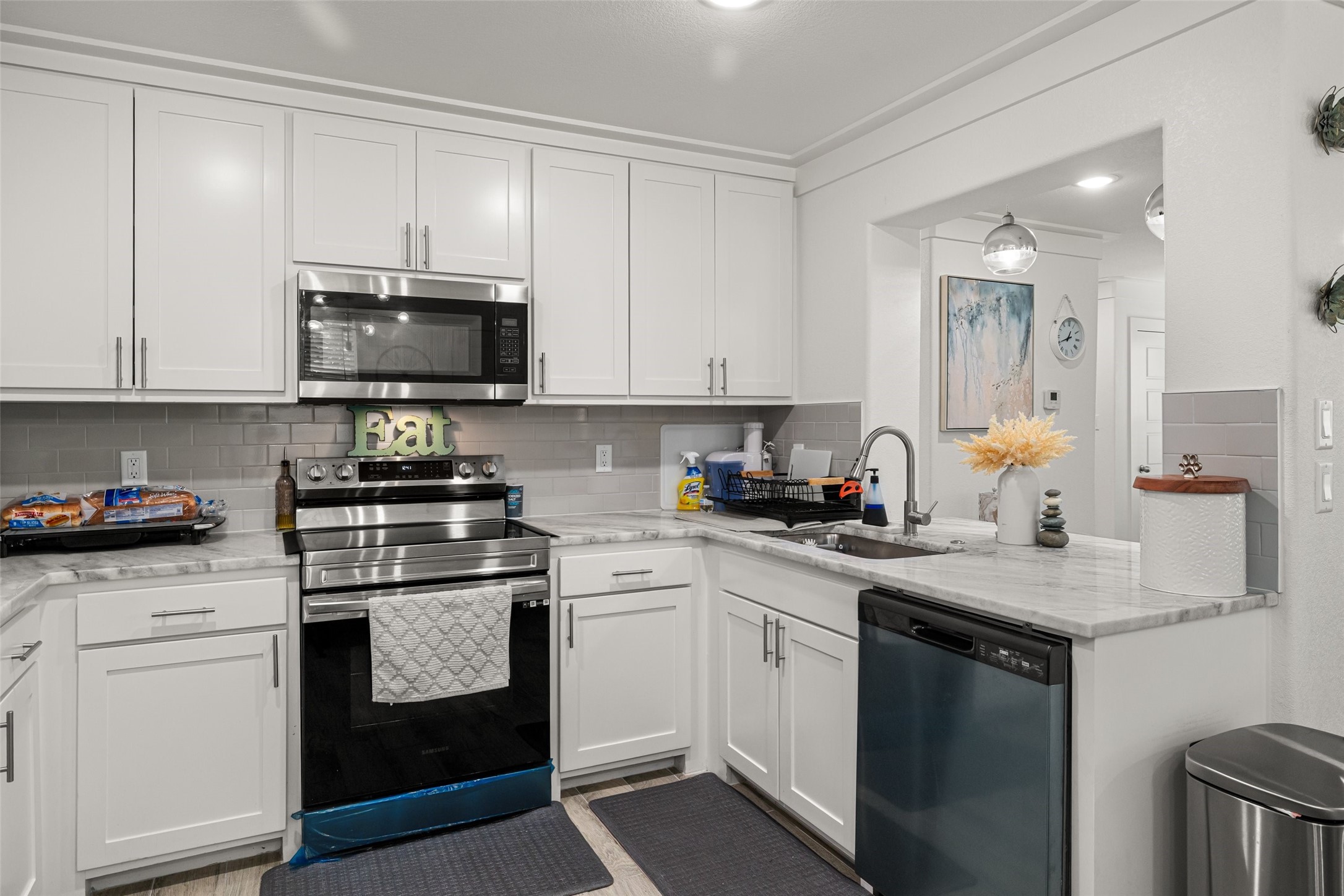 3516 Mulberry Drive Granbury TX 76048
