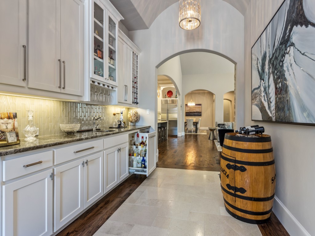 6804 Labelle Court Plano TX 75024