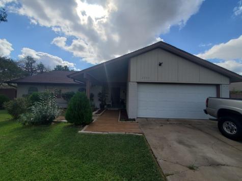 2002 Statler Drive Carrollton TX 75007