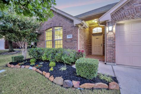 12421 Woods Edge Trail Fort Worth TX 76244