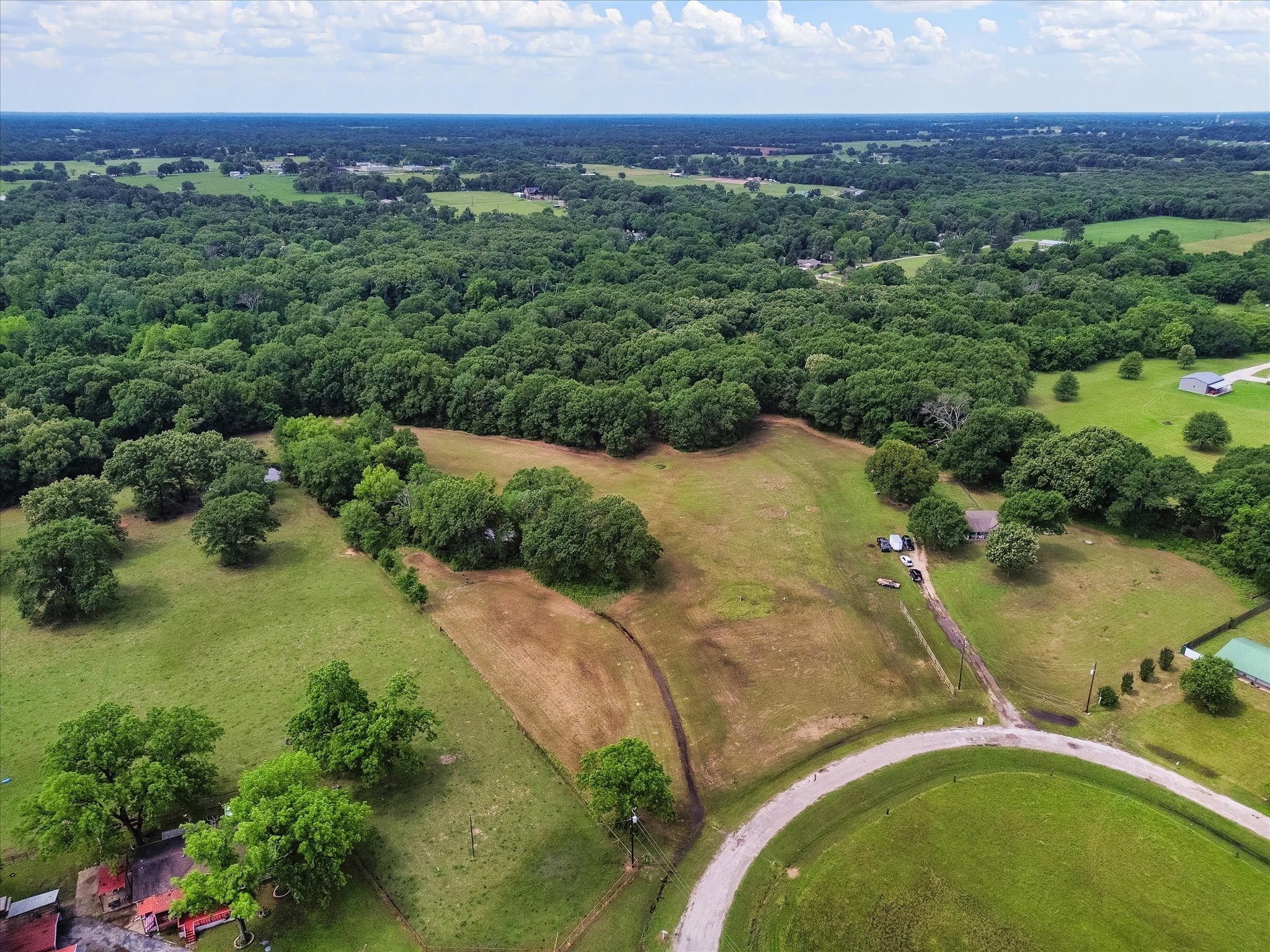 300 Rs County Road 3367 Emory TX 75440