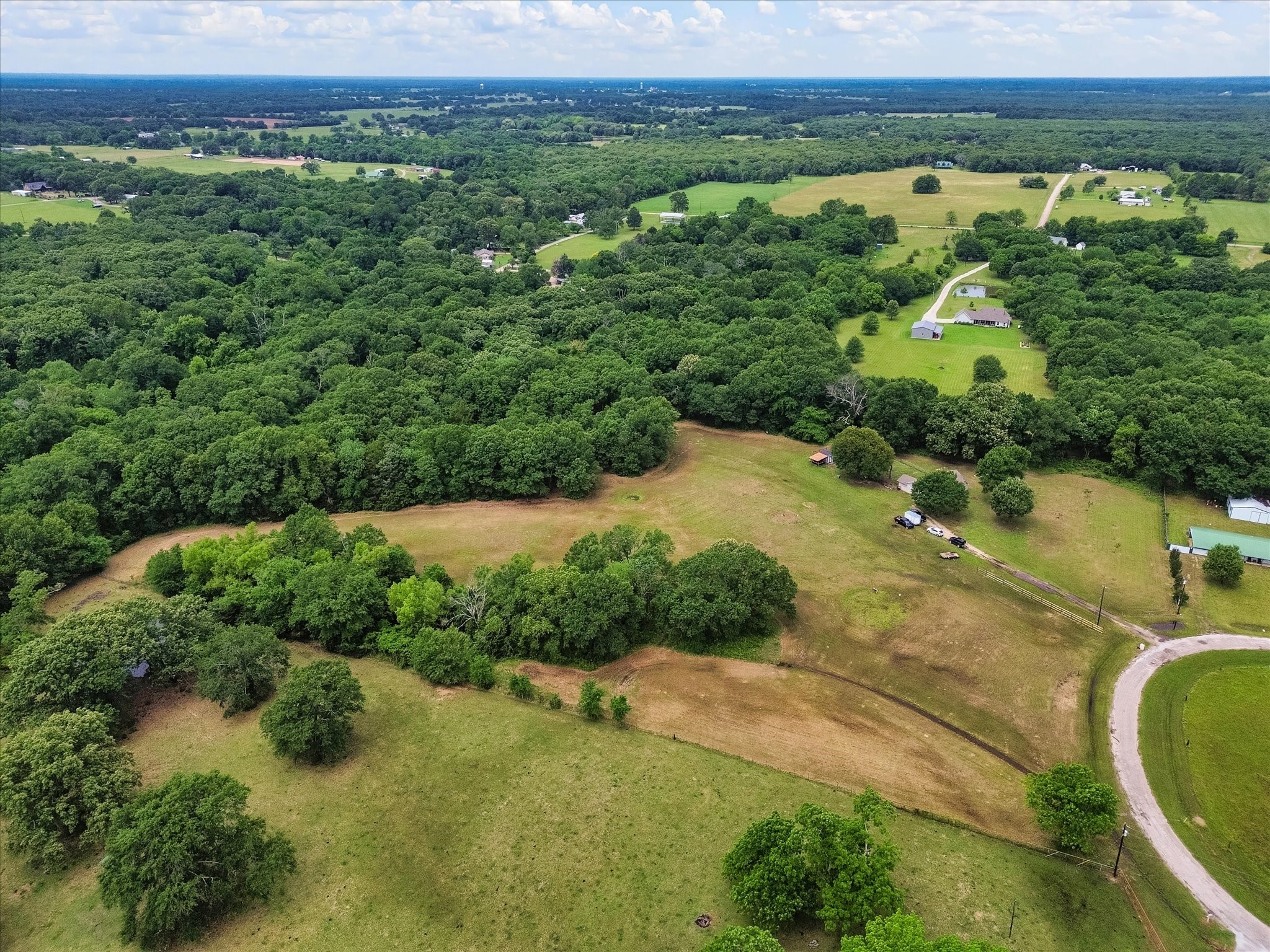300 Rs County Road 3367 Emory TX 75440