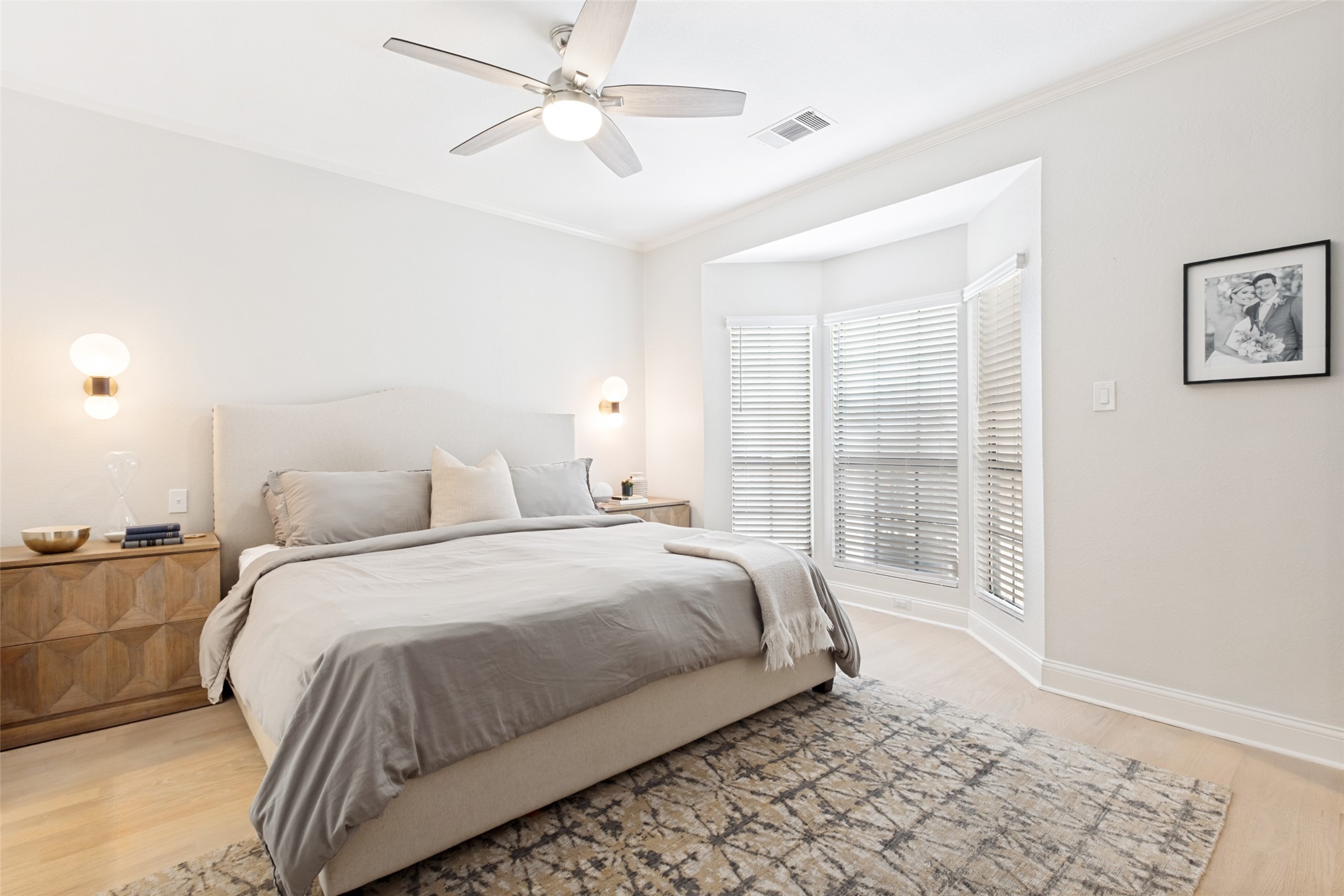 6135 Belmont Avenue Dallas TX 75214
