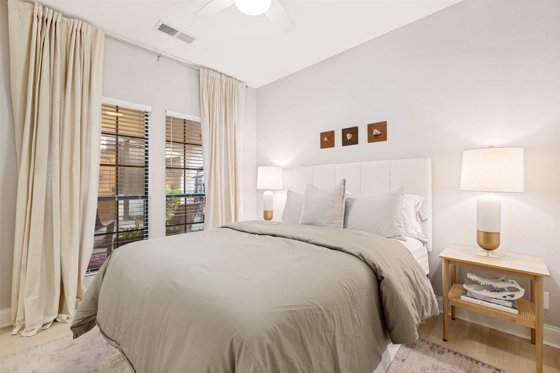 6135 Belmont Avenue Dallas TX 75214