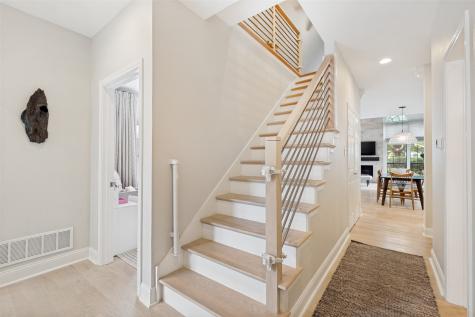 6135 Belmont Avenue Dallas TX 75214