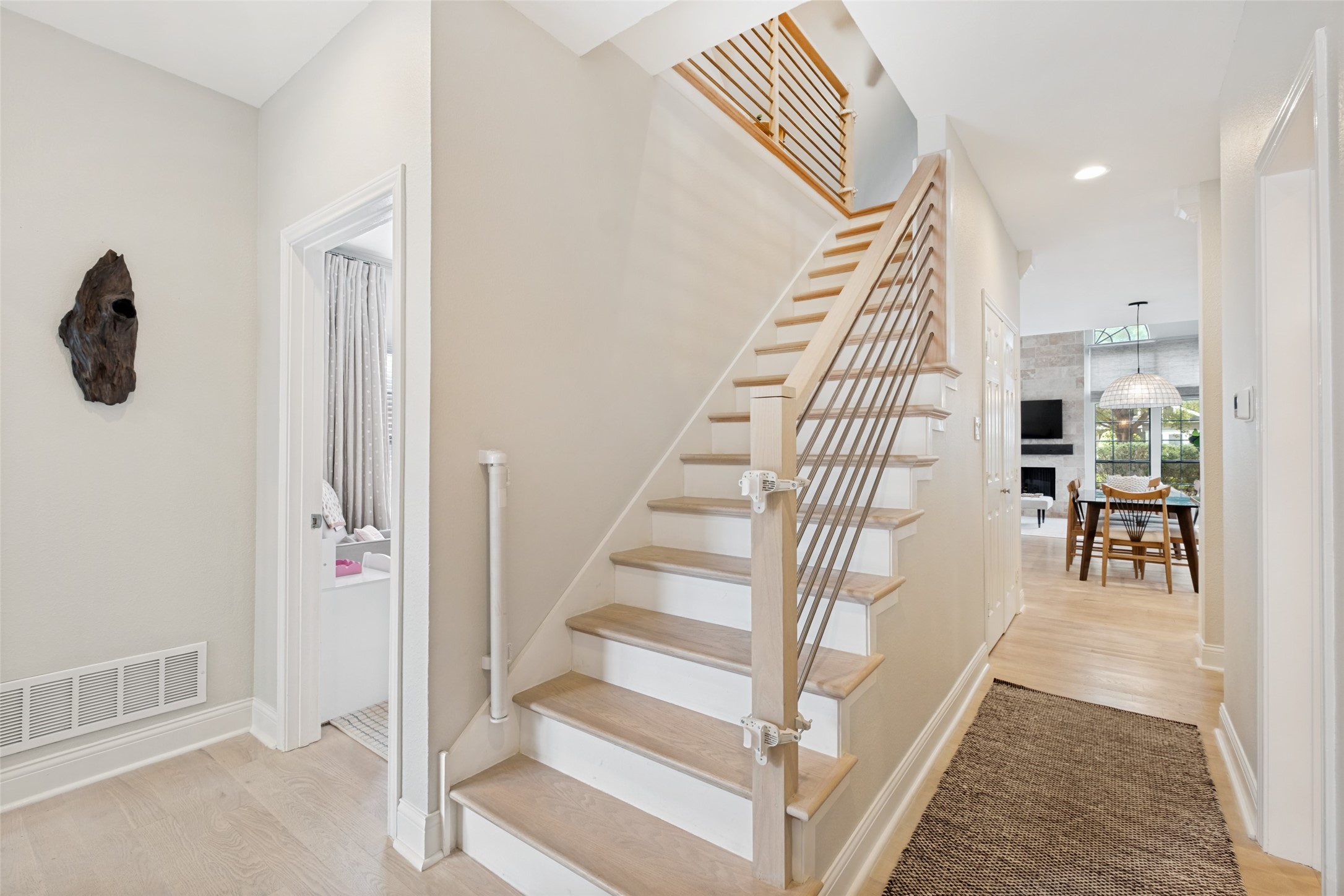 6135 Belmont Avenue Dallas TX 75214