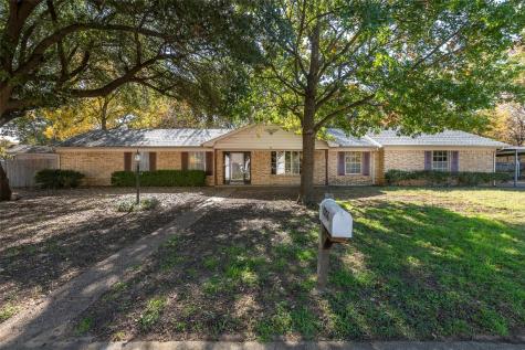 1306 Palm Street Mansfield TX 76063