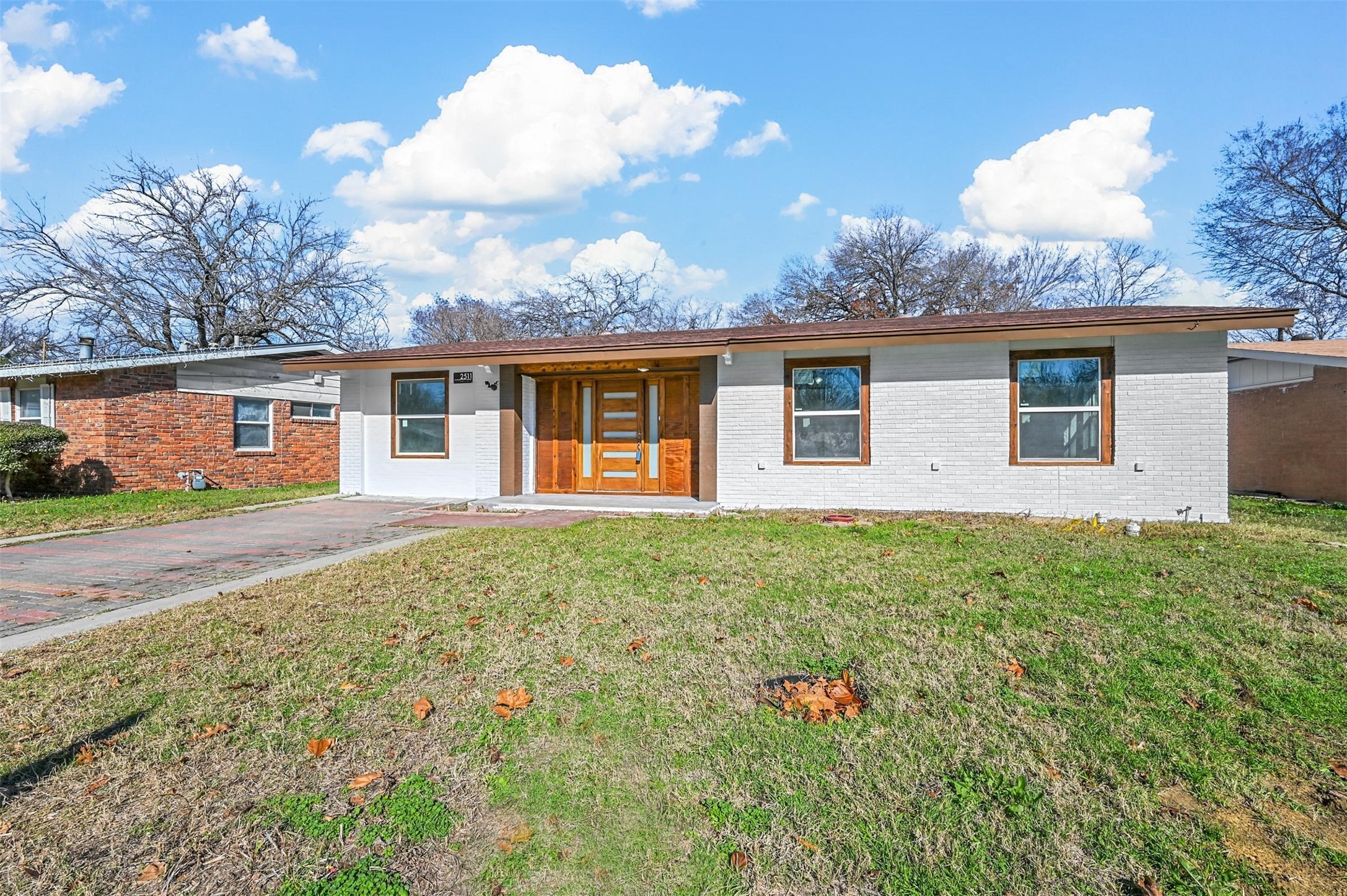 2511 Buena Vista Drive Arlington TX 76010