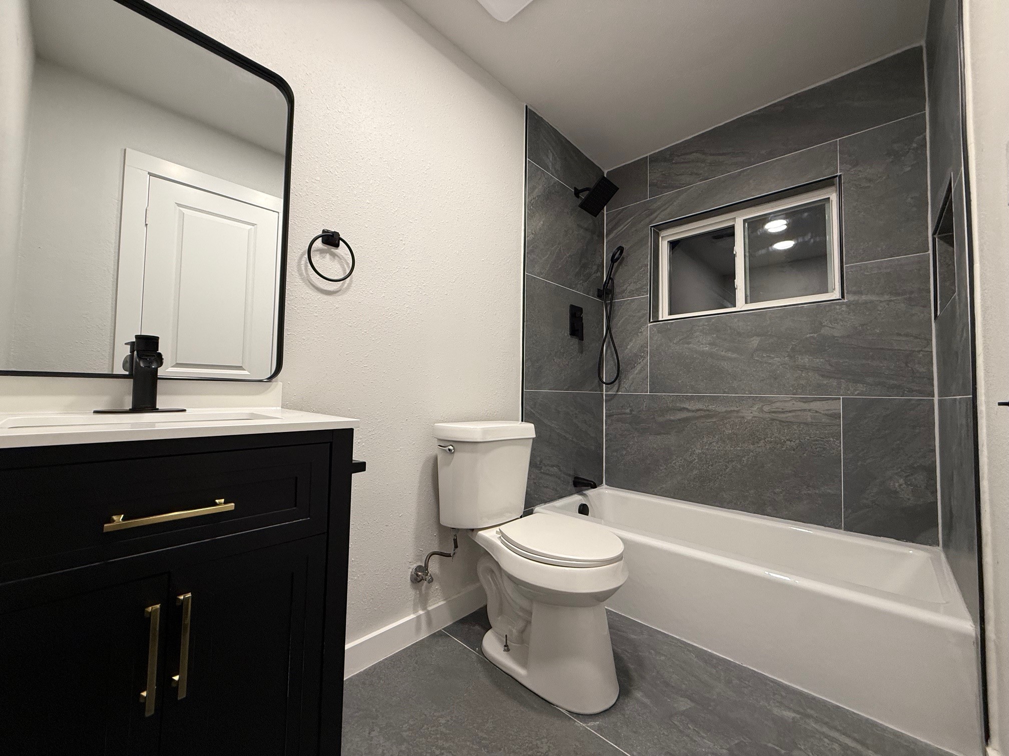 8423 Glen Regal Drive Dallas TX 75243