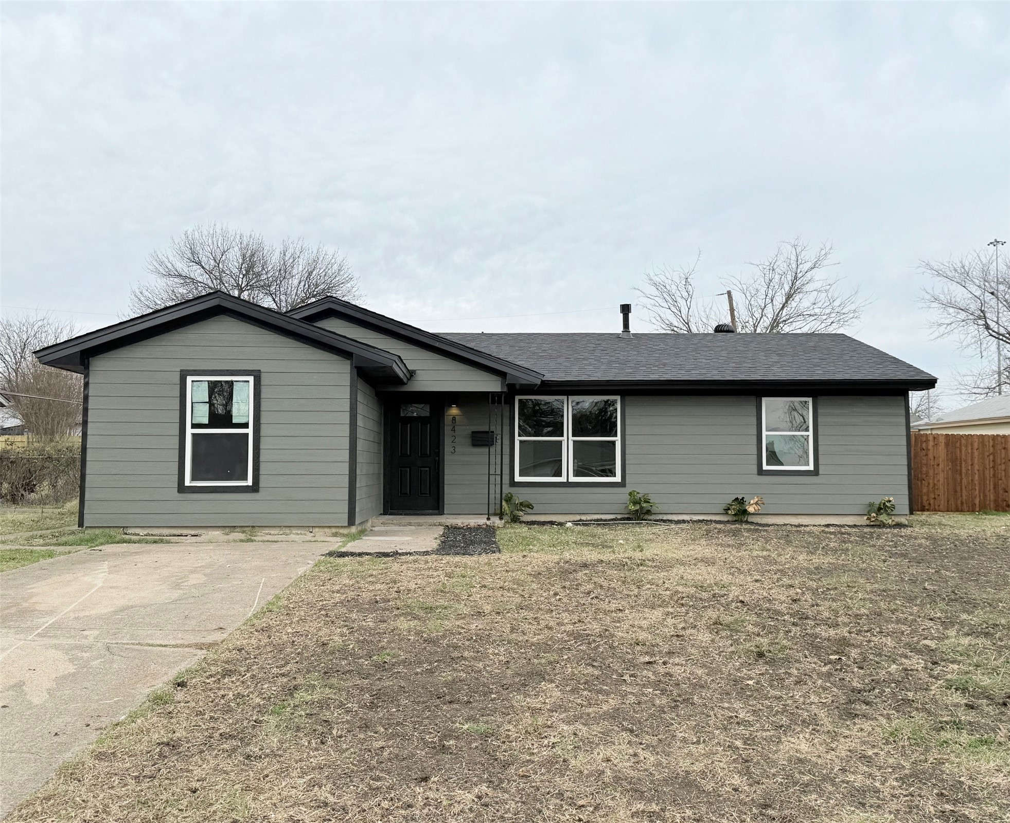 8423 Glen Regal Drive Dallas TX 75243