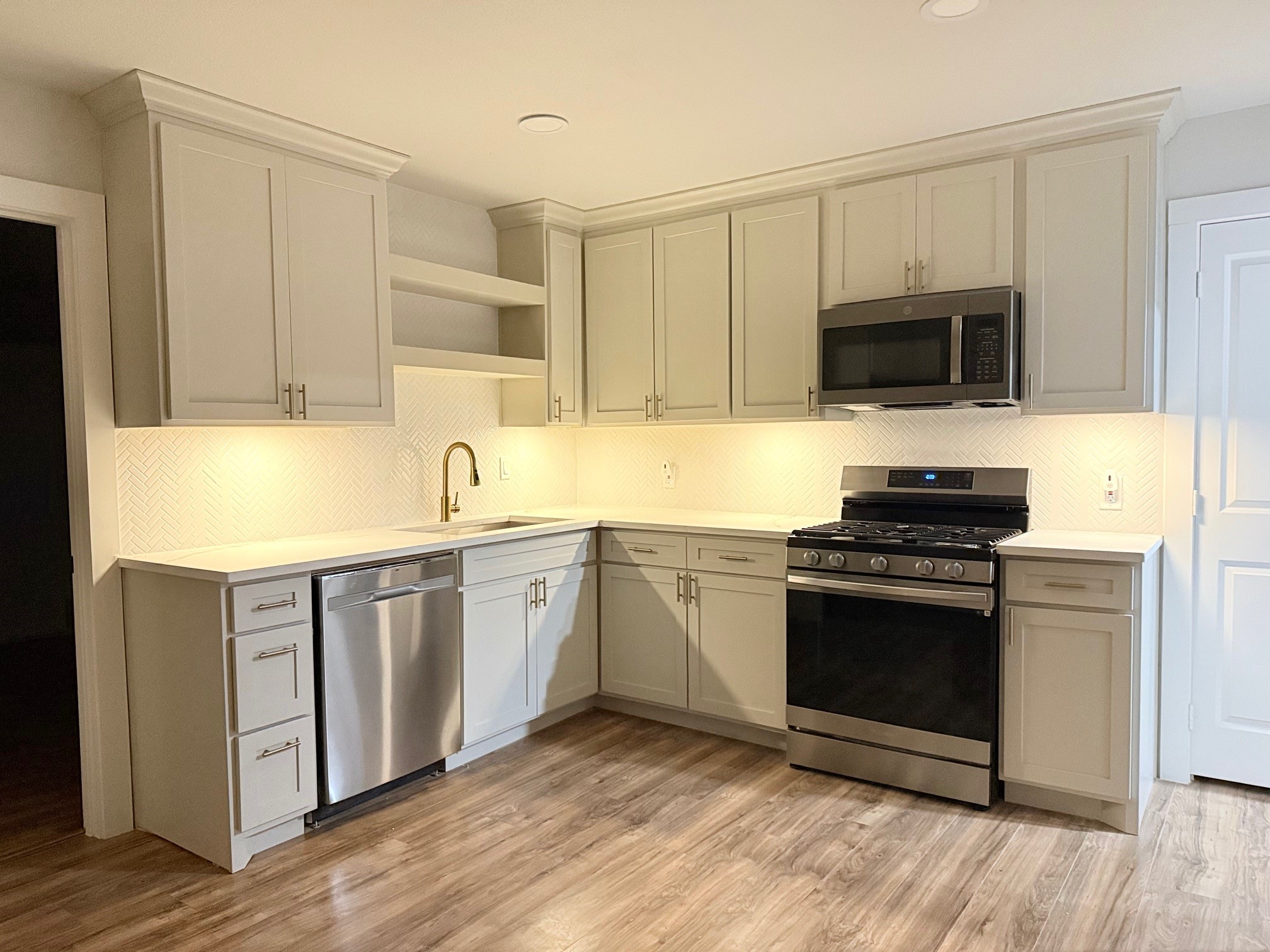 8423 Glen Regal Drive Dallas TX 75243