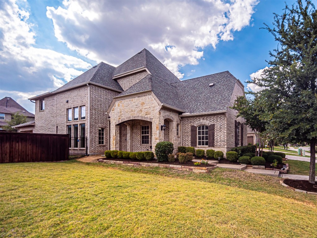 2628 Fountain Drive Irving TX 75063